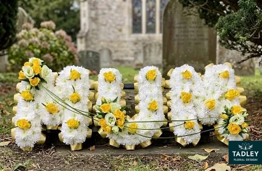 MUM Letters With Extra Yellow Roses & Gold Ribbon
